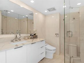 2101 Brickell Ave 1206, Miami FL 33129