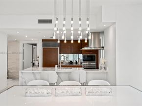 495 Brickell Ave 1702, Miami FL 33131