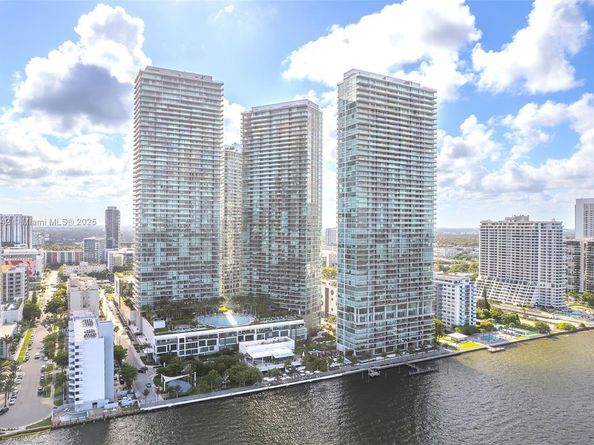 480 NE 31st St 4805, Miami FL 33137