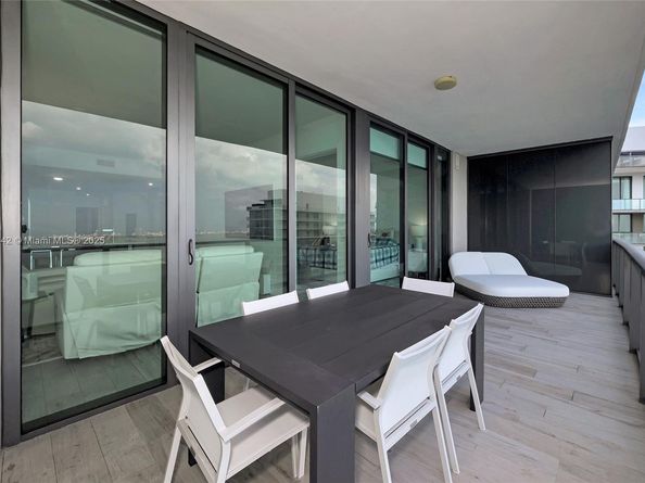 480 NE 31st St 4805, Miami FL 33137