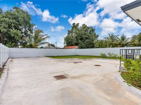 11970-11972 SW 213 St, Miami FL 33177