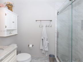 6976 SW 39th St G204, Davie FL 33314