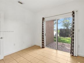 4110 NE 11th Dr, Homestead FL 33033