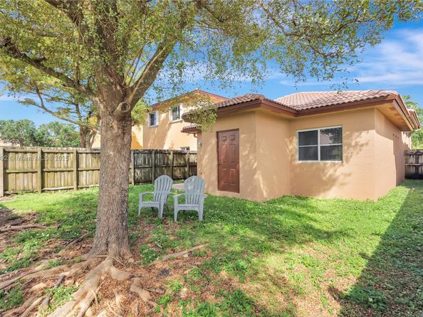 4110 NE 11th Dr, Homestead FL 33033