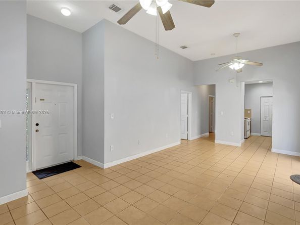 4110 NE 11th Dr, Homestead FL 33033