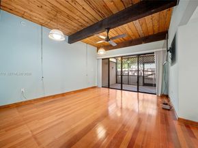 19432 NE 26th Ave 92D, Miami FL 33180