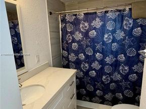 6859 NW 17th Ave, Miami FL 33147