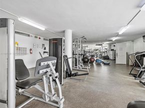 900 Bay Dr 1012, Miami Beach FL 33141