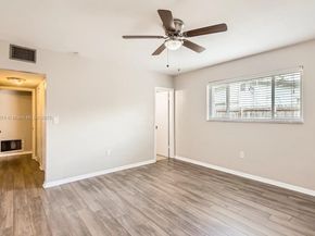 5208 SW 91st Ter, Cooper City FL 33328