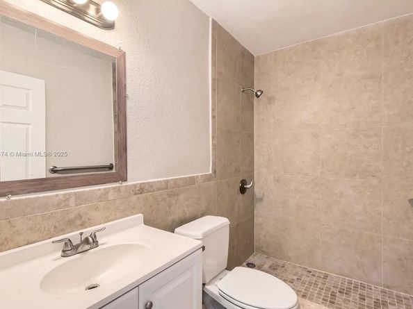 5208 SW 91st Ter, Cooper City FL 33328