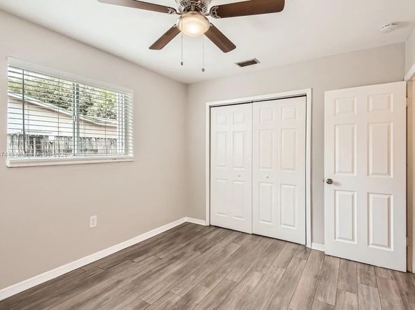 5208 SW 91st Ter, Cooper City FL 33328