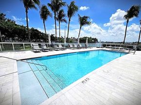 6700 Indian Creek Dr PH7, Miami Beach FL 33141