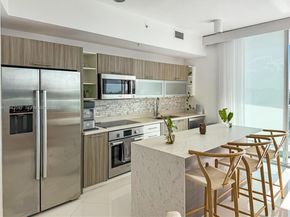 6700 Indian Creek Dr PH7, Miami Beach FL 33141