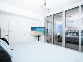 851 NE 1st Ave 2101, Miami FL 33132