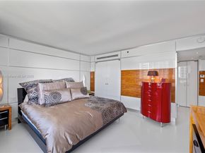 400 S Pointe Dr 910, Miami Beach FL 33139