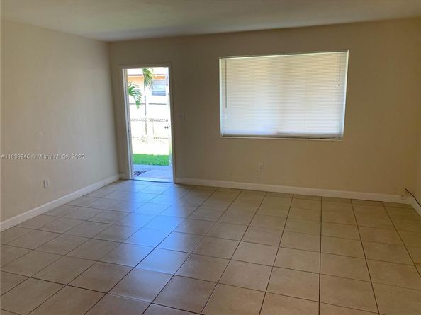 80 W 20th St, Hialeah FL 33010