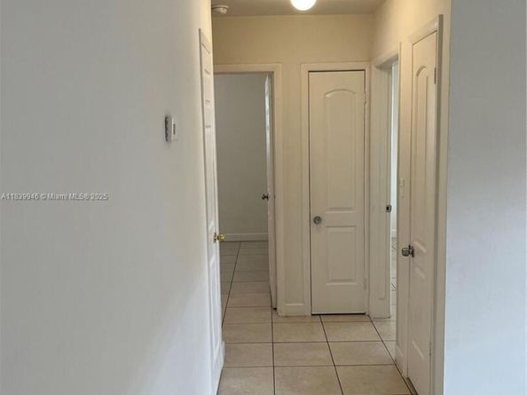 80 W 20th St, Hialeah FL 33010
