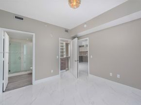 2900 NE 7th Ave 3903, Miami FL 33137