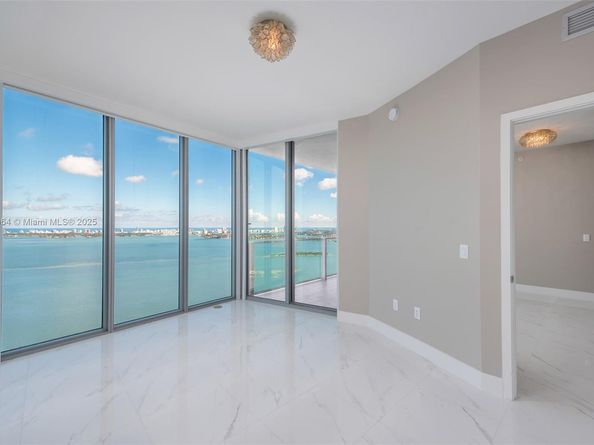2900 NE 7th Ave 3903, Miami FL 33137