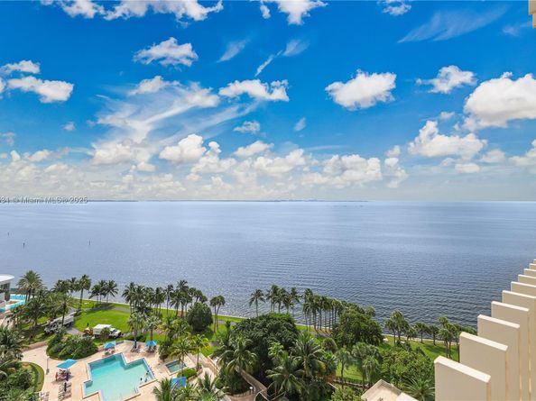 2 Grove Isle Dr B1603, Miami FL 33133