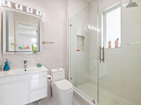 5815 SW 107th Pl, Miami FL 33173