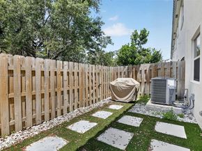 2691 NW 55th Way, Lauderhill FL 33313