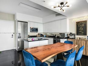 92 SW 3rd St 4312, Miami FL 33130