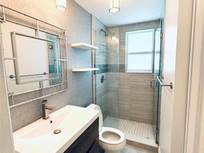 2075 S Hibiscus Dr, North Miami FL 33181