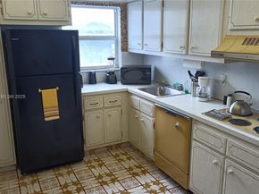 245 18th St 502, Miami Beach FL 33139