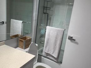 7601 E Treasure Dr 610, North Bay Village FL 33141