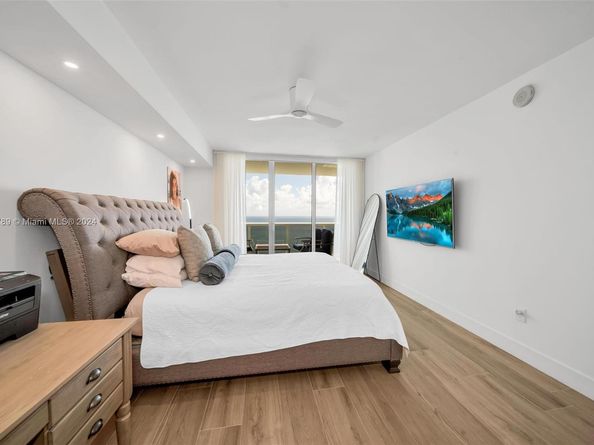 1850 S Ocean Dr 3202, Hallandale Beach FL 33009
