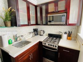335 Ocean Dr 228, Miami Beach FL 33139