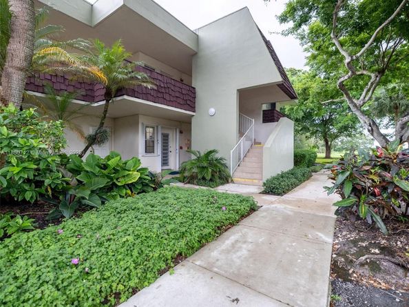 3201 N Course Ln 209, Pompano Beach FL 33069