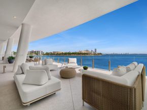 5 Grove Isle Drive M204, Coconut Grove FL 33133