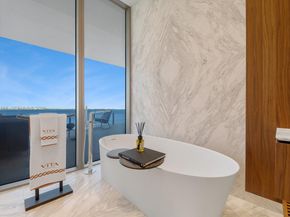 5 Grove Isle Drive M204, Coconut Grove FL 33133