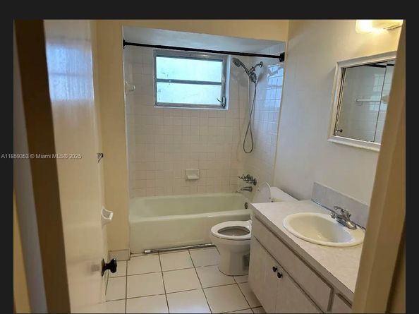 1239 Mariposa Ave 3, Coral Gables FL 33146