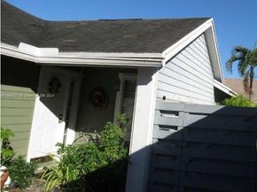 14035 SW 103rd Ter, Miami FL 33186