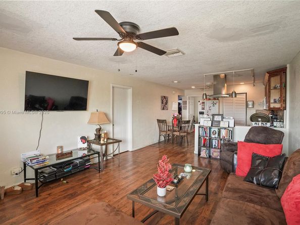 2175 NE 56th St 210, Fort Lauderdale FL 33308