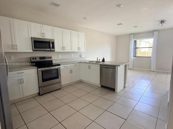 12715 SW 230th Ter, Miami FL 33170