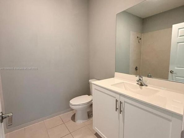 12715 SW 230th Ter, Miami FL 33170