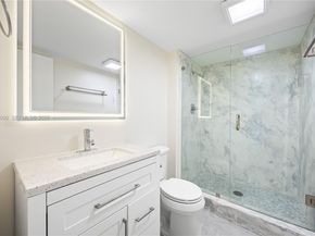20379 W Country Club Dr 1239, Aventura FL 33180
