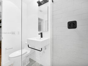 1751 James Ave 102, Miami Beach FL 33139