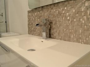 9375 Fontainebleau Blvd L122, Miami FL 33172