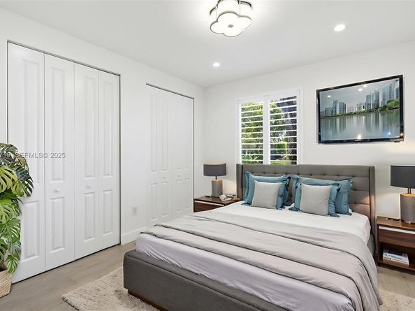 11199 SW 78th Ct, Pinecrest FL 33156