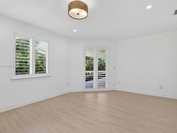 11199 SW 78th Ct, Pinecrest FL 33156