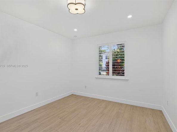 11199 SW 78th Ct, Pinecrest FL 33156