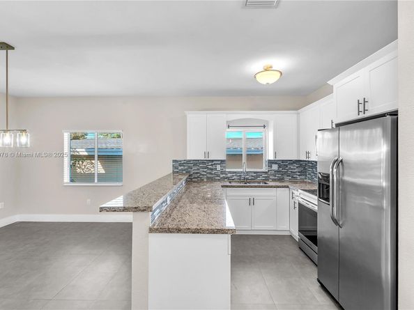 3508 NW 19th Ter, Miami FL 33125