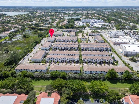 15953 SW 2nd Pl, Pembroke Pines FL 33027