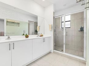 15953 SW 2nd Pl, Pembroke Pines FL 33027
