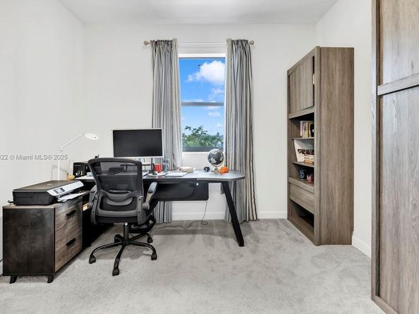 15953 SW 2nd Pl, Pembroke Pines FL 33027
